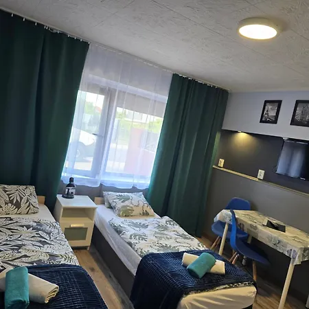 Ubytování v soukromí Eldom-noclegi Pracownicze Daleka 12